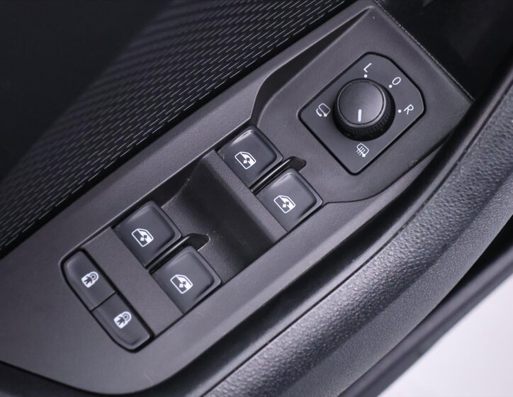 Škoda Octavia Liftback 2,0 l 85 kw