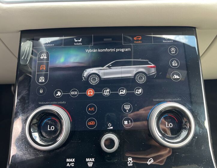 Land Rover Range Rover Velar 14