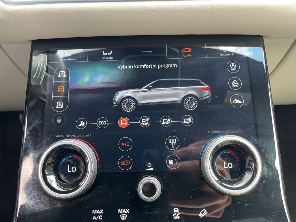 Land Rover Range Rover Velar