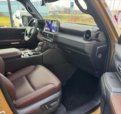 Toyota Land Cruiser 12