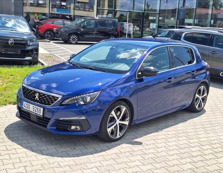 Peugeot 308 1
