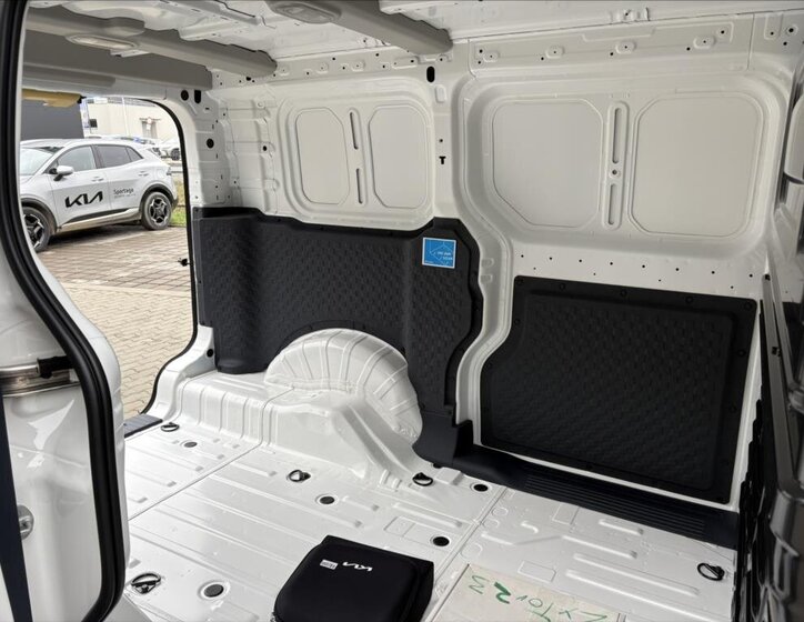 KIA PV5 VAN-Minibus 0,0 120 kw