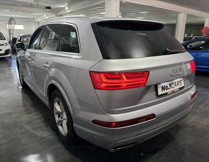 Audi Q7 SUV / Terénní 3,0 l 200 kw