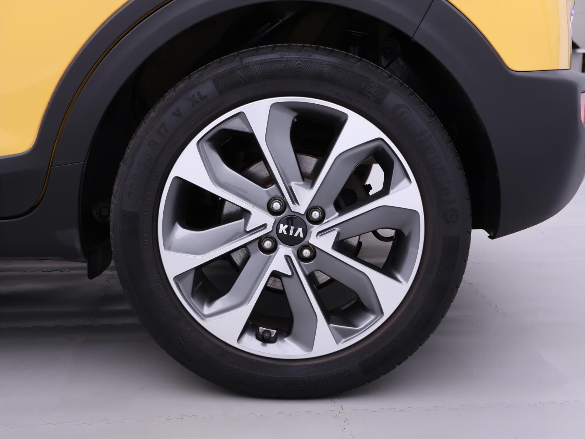 KIA Stonic SUV 998,0 88 kw