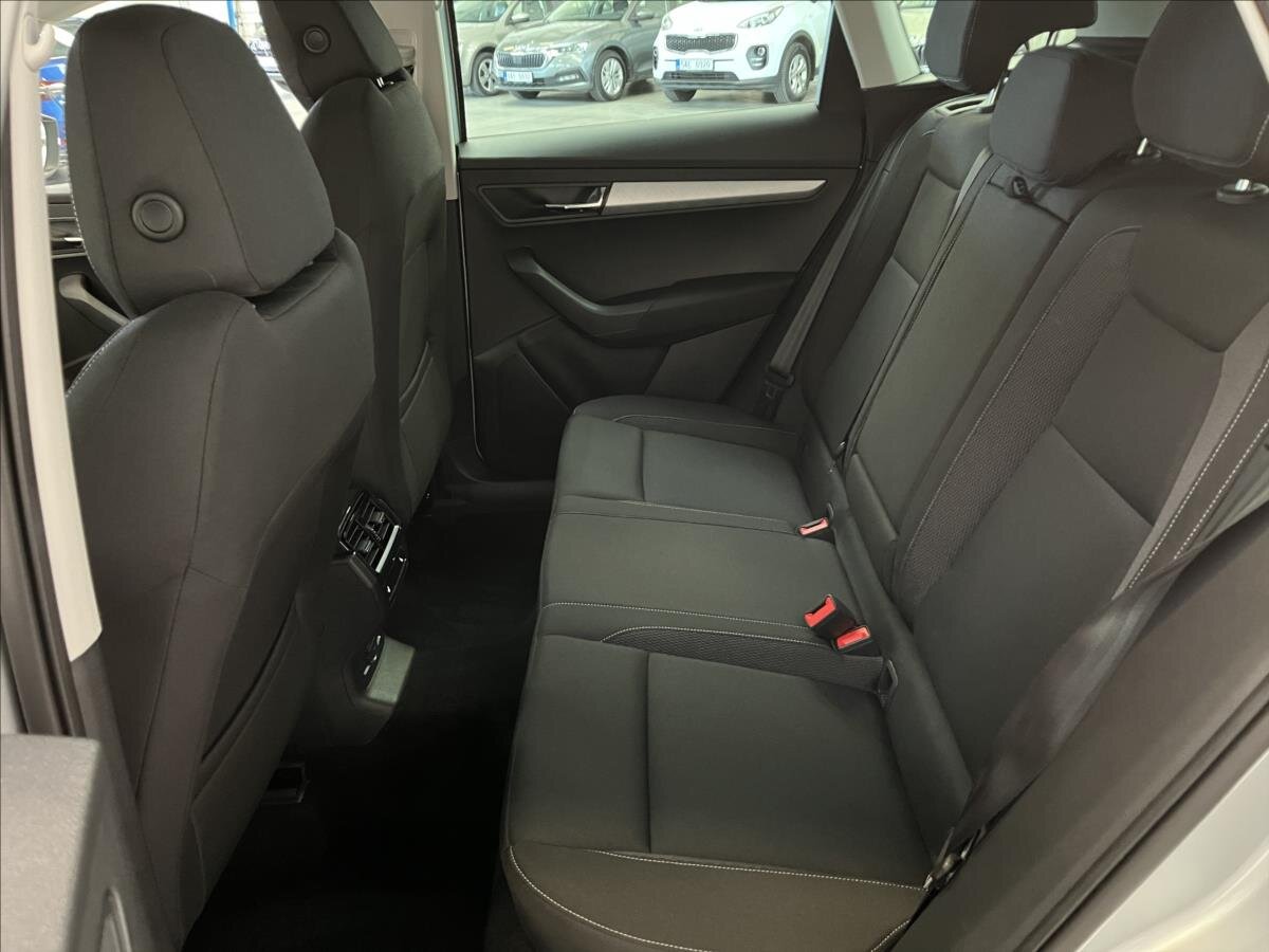 Škoda Karoq SUV / Terénní 1,5 l 110 kw