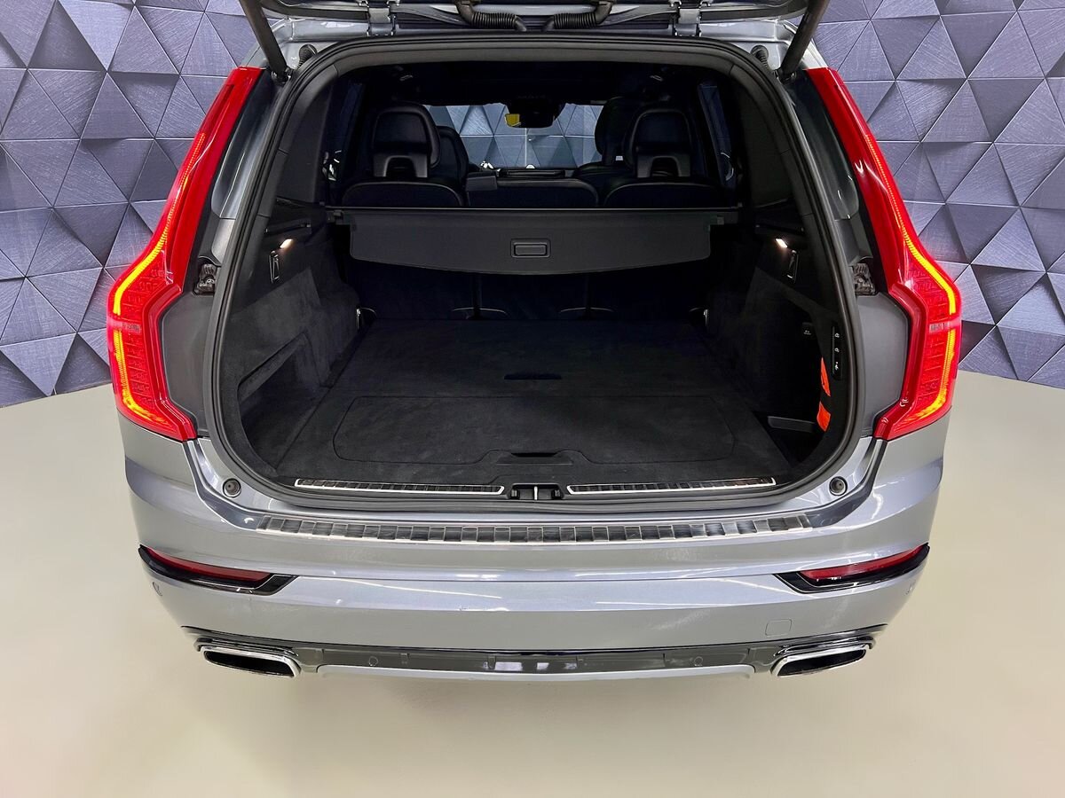 Volvo XC90 SUV / Terénní 2,0 l 177 kw