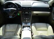 Volvo XC90 13