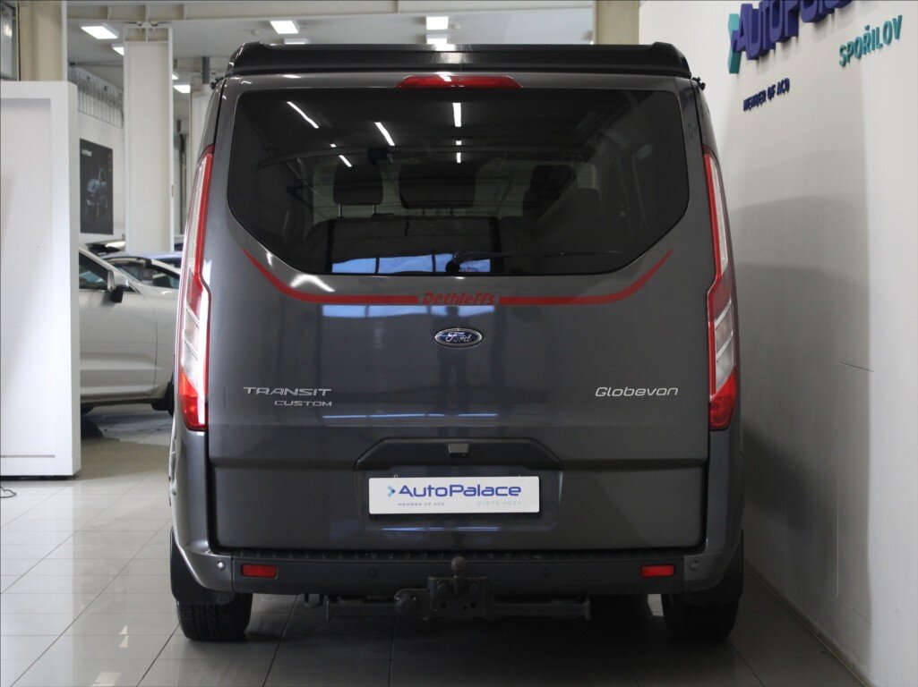 Ford Tourneo Custom MPV 2,0 l 110 kw