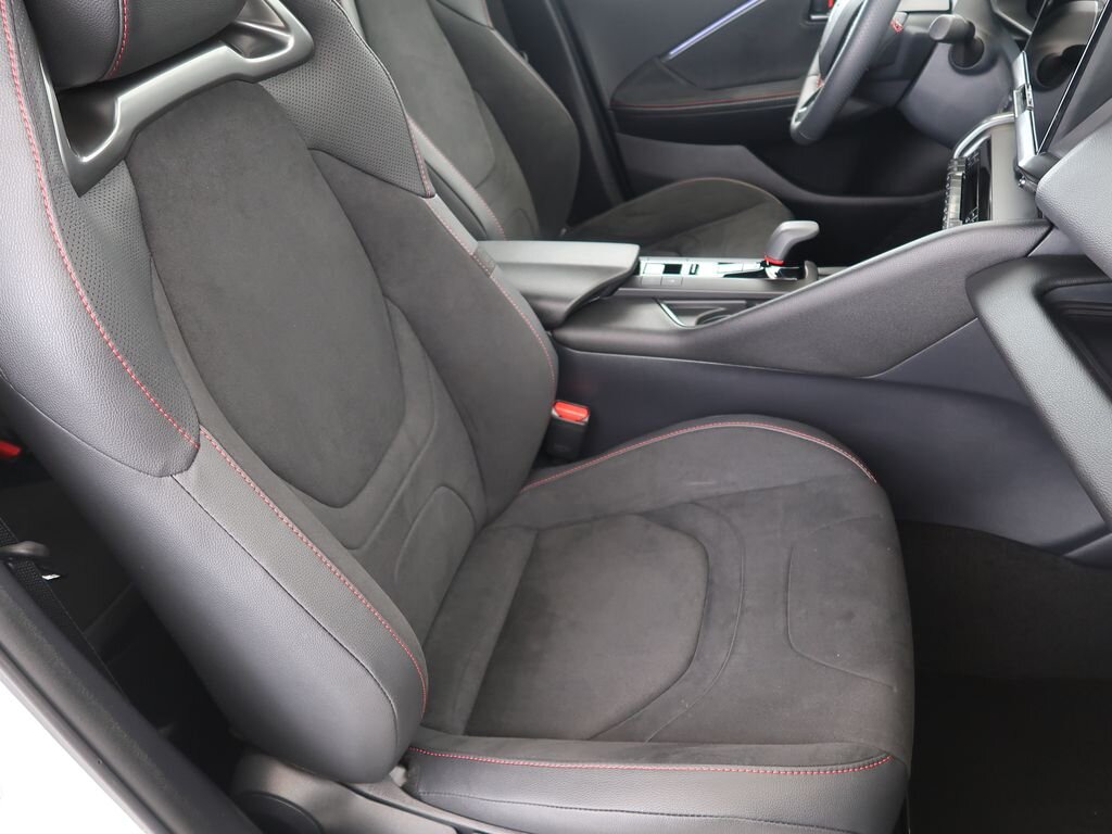 Toyota C-HR SUV 2,0 l 112 kw