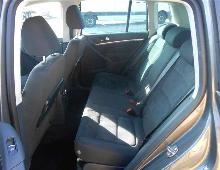 Volkswagen Tiguan Kombi 2,0 l 103 kw