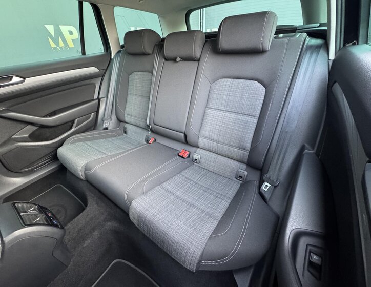 Volkswagen Passat Kombi 2,0 l 110 kw