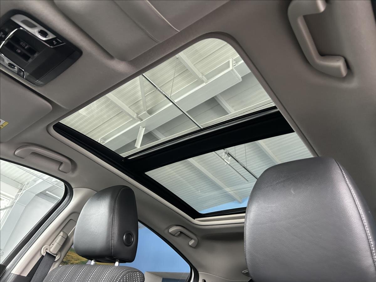 Honda HR-V SUV 1,5 l 96 kw