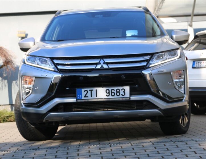 Mitsubishi Eclipse Cross Kombi 1,5 l 120 kw