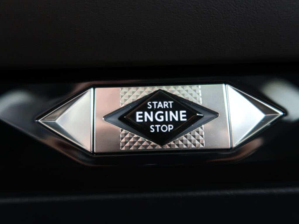 DS Automobiles DS4 Hatchback 1,6 l 132 kw