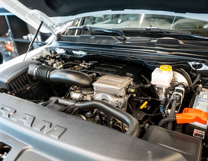 Dodge RAM Pick-up 5,7 l 291 kw