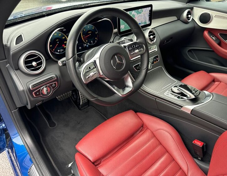 Mercedes-Benz Třídy C 9