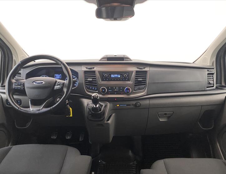 Ford Transit Custom 9