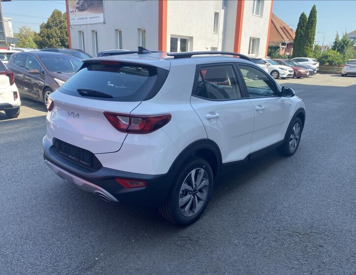 KIA Stonic CUV 1,2 l 57 kw