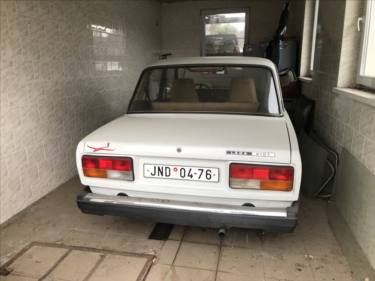 Lada 2107