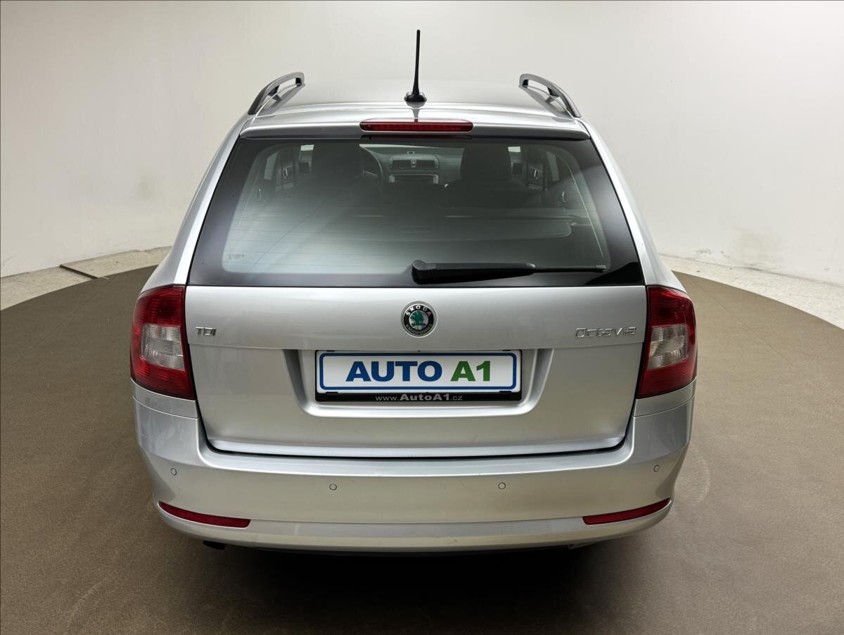 Škoda Octavia Kombi 1,6 l 77 kw