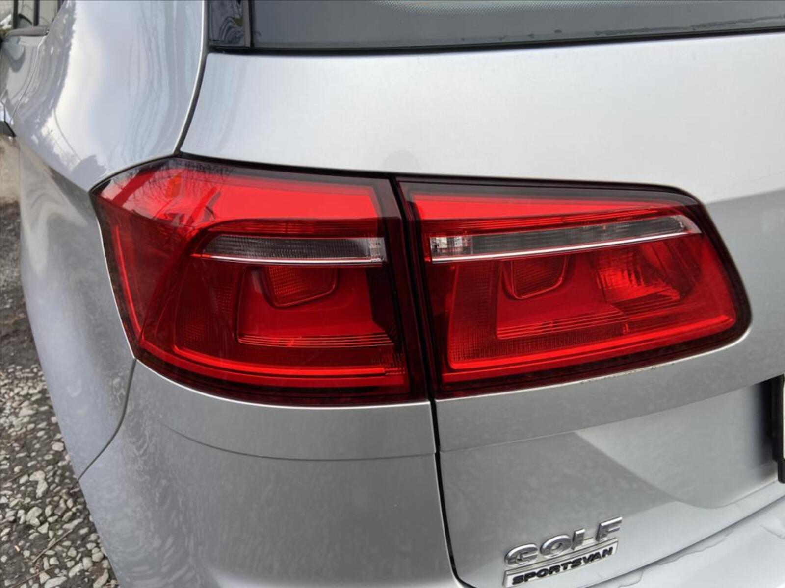 Volkswagen Golf Sportsvan 32