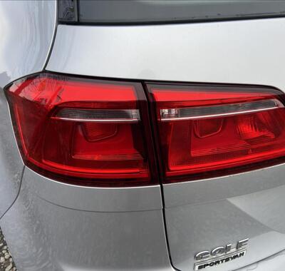 Volkswagen Golf Sportsvan 32