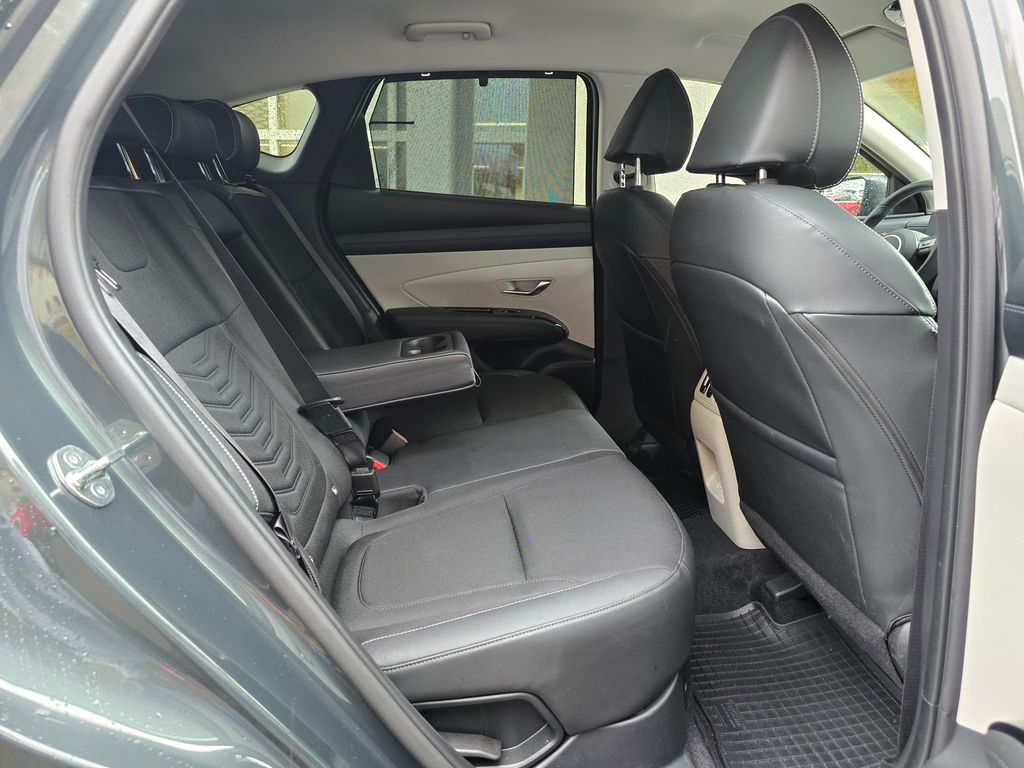 Hyundai Tucson SUV 1,6 l 176 kw