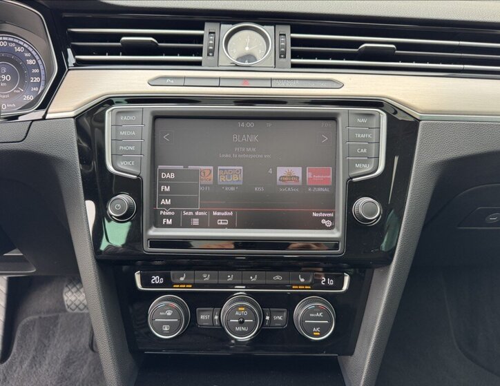 Volkswagen Passat 31