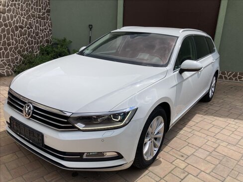 Volkswagen Passat Kombi 1,4 l 110 kw