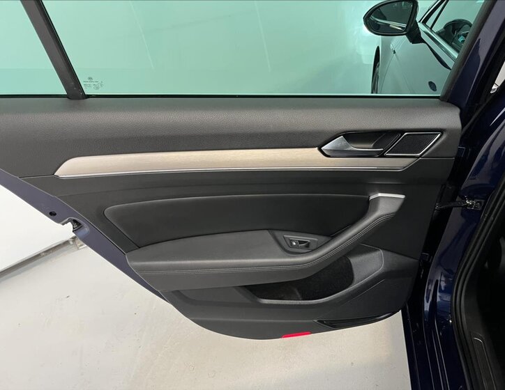 Volkswagen Passat Kombi 2,0 l 140 kw