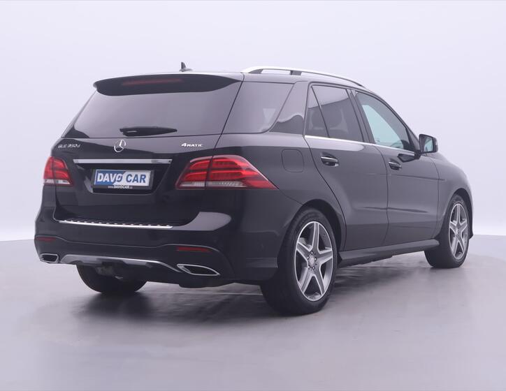 Mercedes-Benz GLE 7