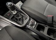 Suzuki Vitara SUV / Terénní 1,4 l 95 kw
