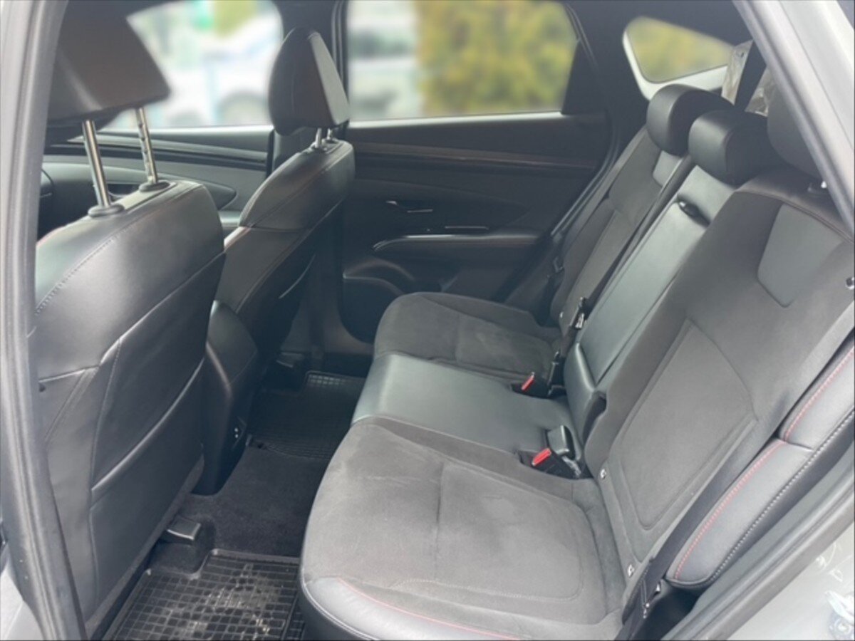 Hyundai Tucson SUV 1,6 l 100 kw