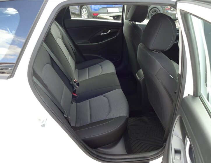 Hyundai i30 Kombi 1,6 l 85 kw