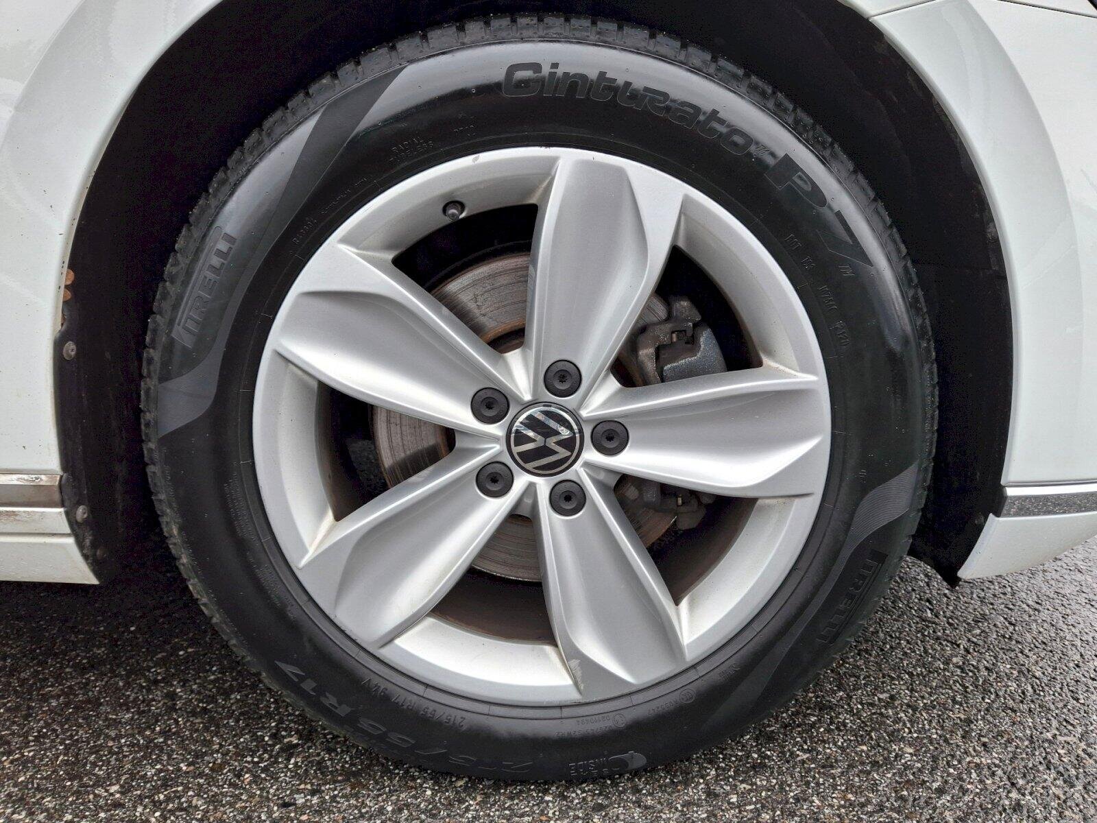 Volkswagen Passat Kombi 2,0 l 110 kw