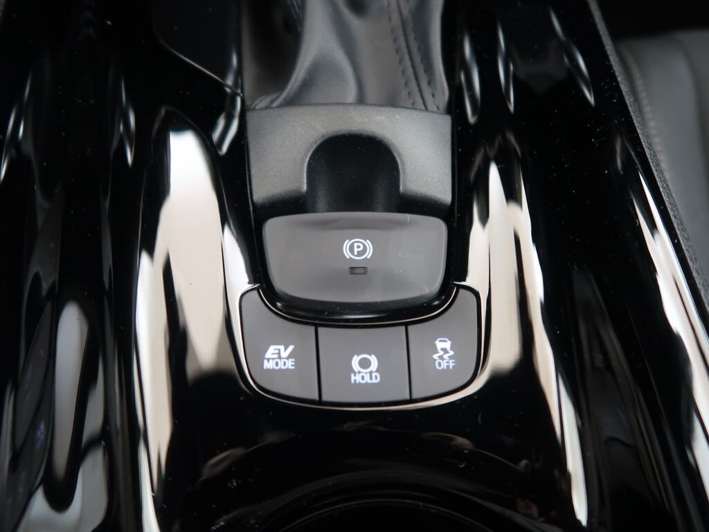 Toyota C-HR SUV 2,0 l 112 kw