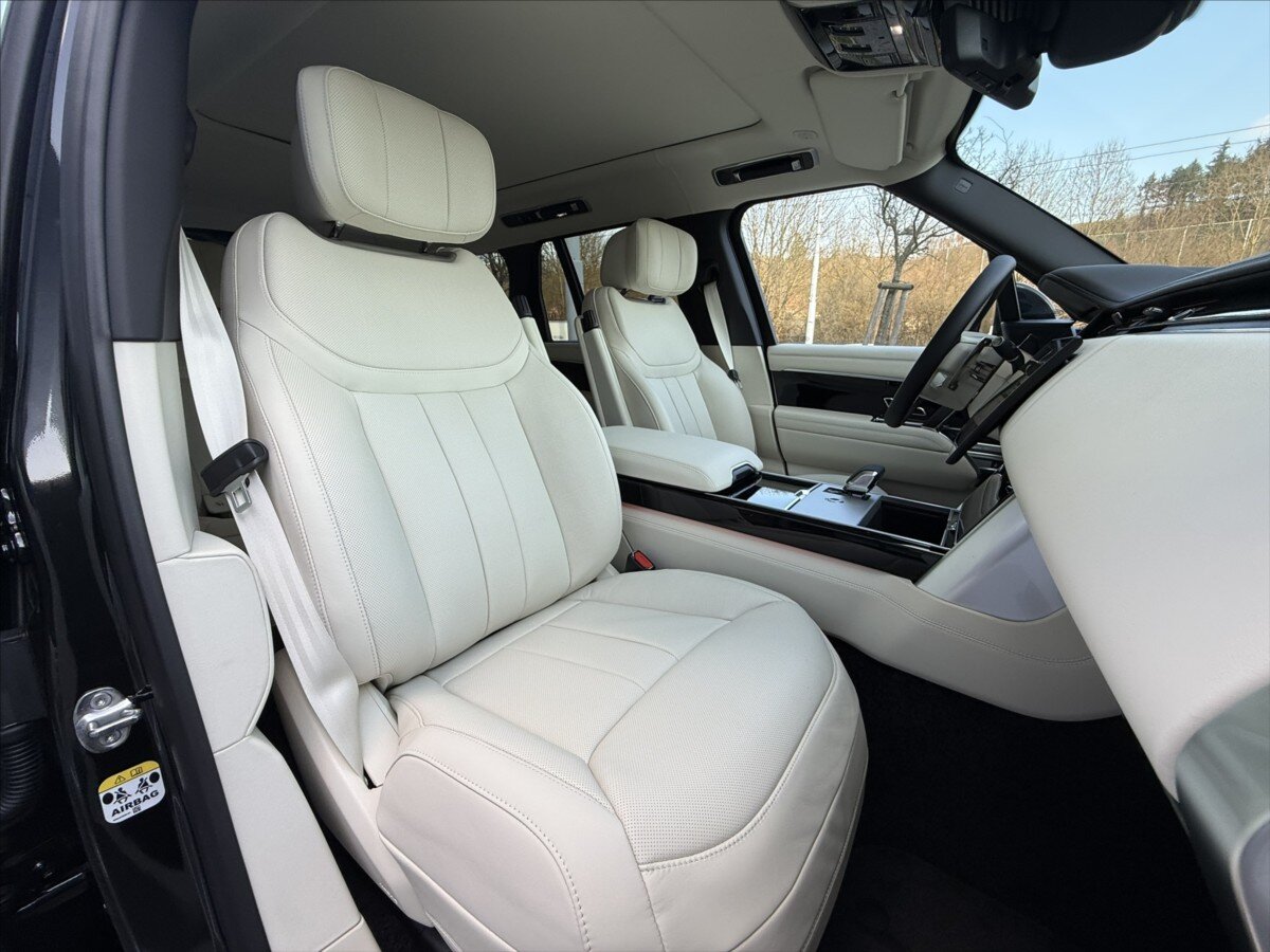 Land Rover Range Rover SUV / Terénní 4,4 l 390 kw