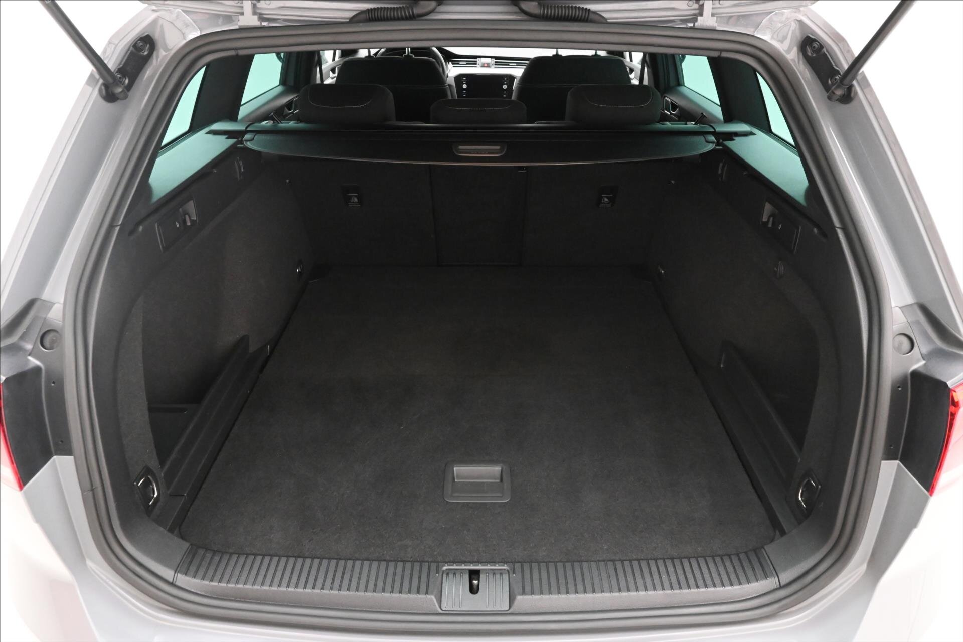 Volkswagen Passat Kombi 2,0 l 110 kw