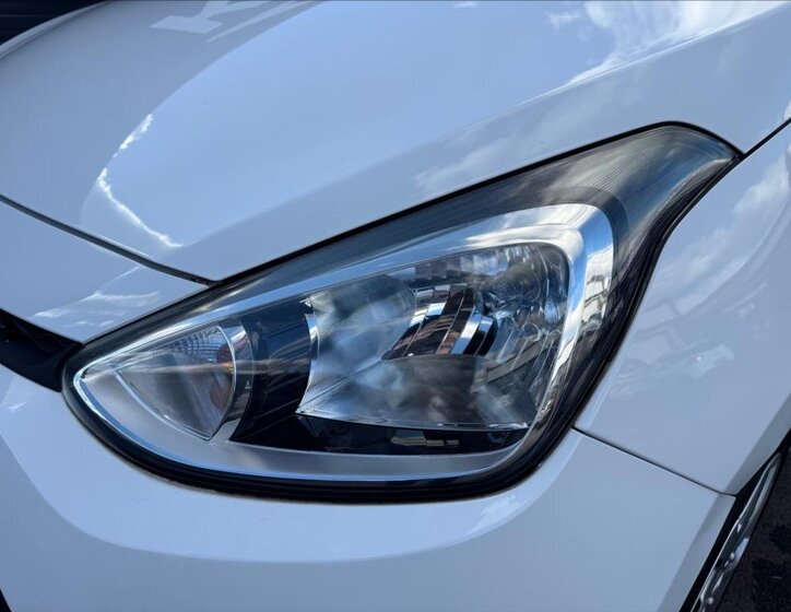 Hyundai i10 Hatchback 998,0 48 kw