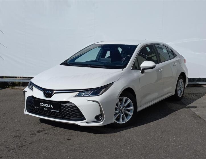 Toyota Corolla Sedan / Limuzína 1,5 l 92 kw