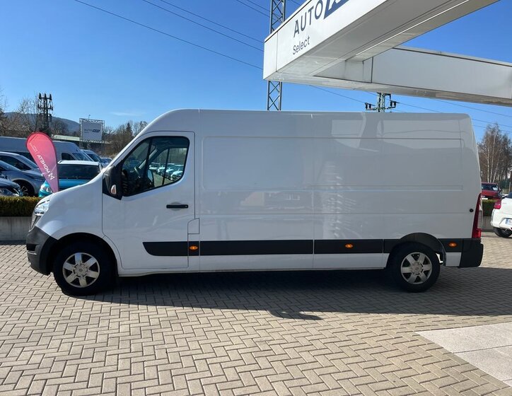 Nissan Interstar Skříň 2,3 l 100 kw
