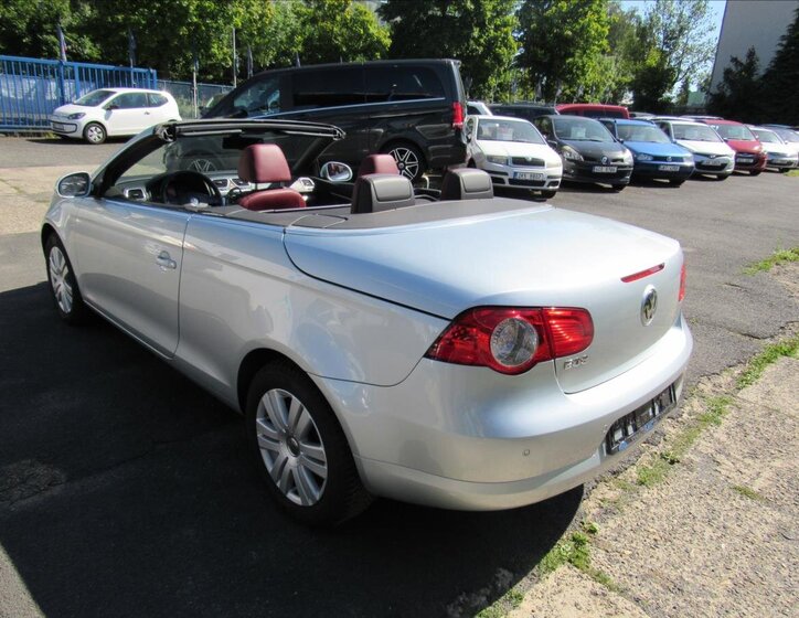 Volkswagen EOS Kabriolet 2,0 l 103 kw