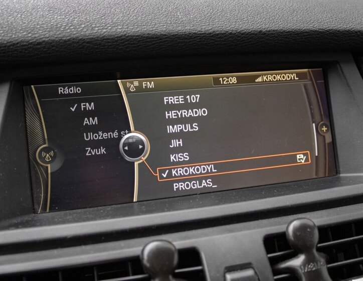 BMW X5 SUV 3,0 l 180 kw