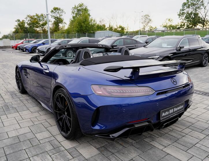 Mercedes-Benz AMG GT 17