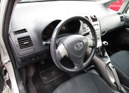Toyota Auris 10