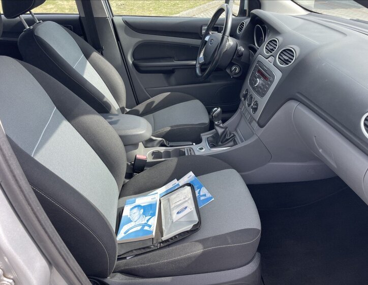 Ford Focus Hatchback 1,6 l 74 kw