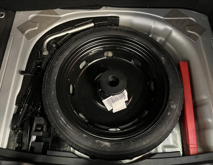 Škoda Karoq SUV / Terénní 1,5 l 110 kw