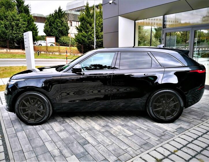 Land Rover Range Rover Velar 2