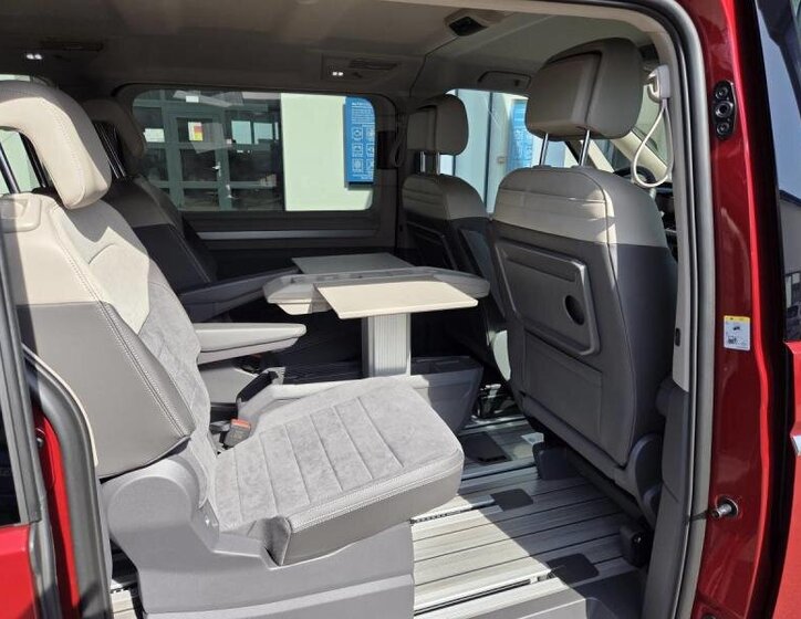 Volkswagen Multivan VAN-Minibus 2,0 l 110 kw