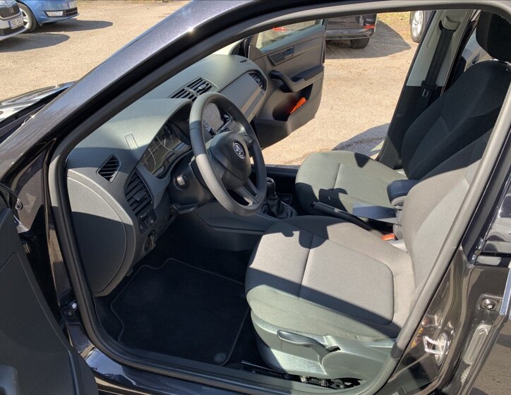 Škoda Fabia Hatchback 999,0 44 kw